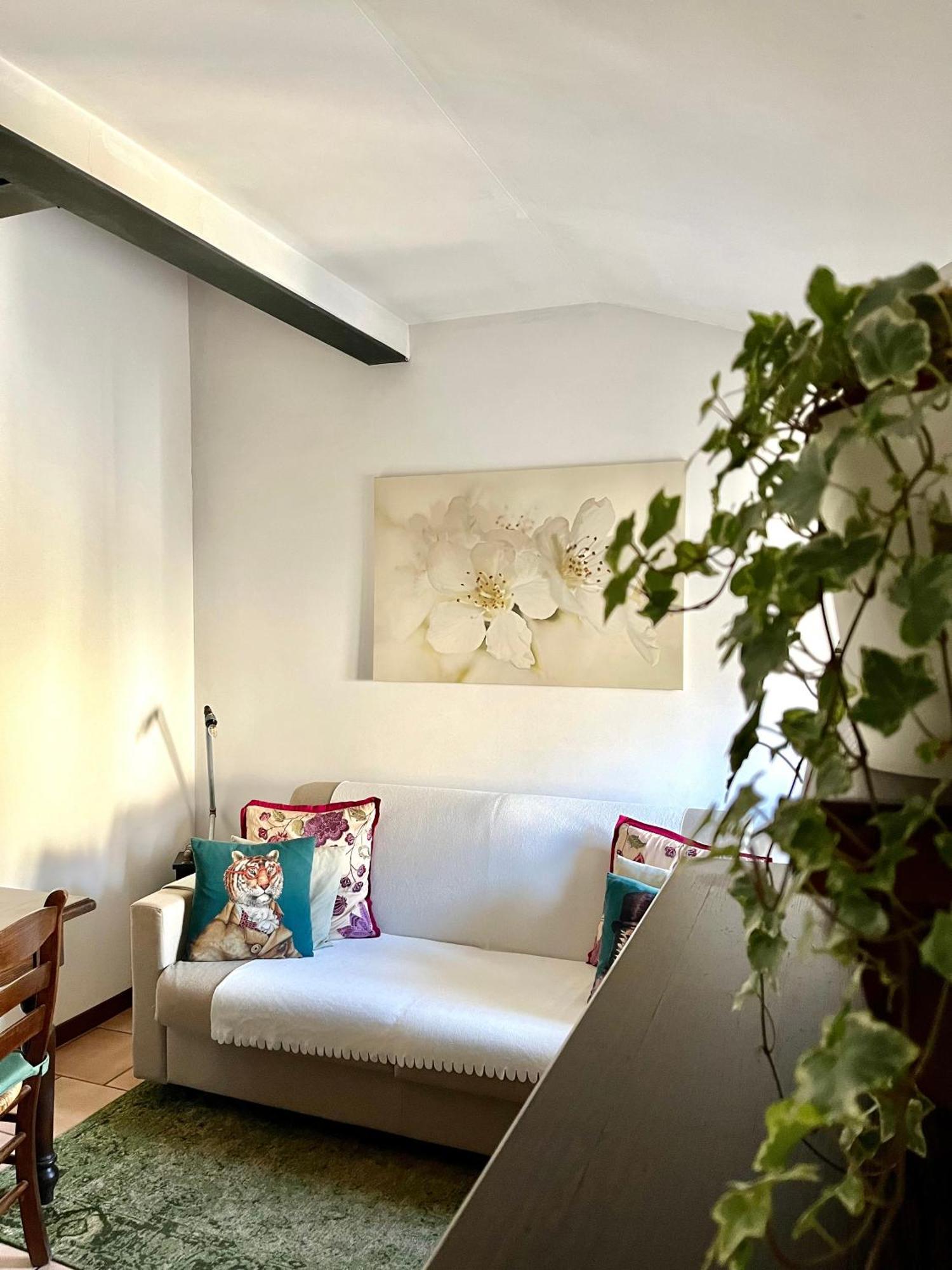 Porto Valentino Apartment 西尔米奥奈 外观 照片