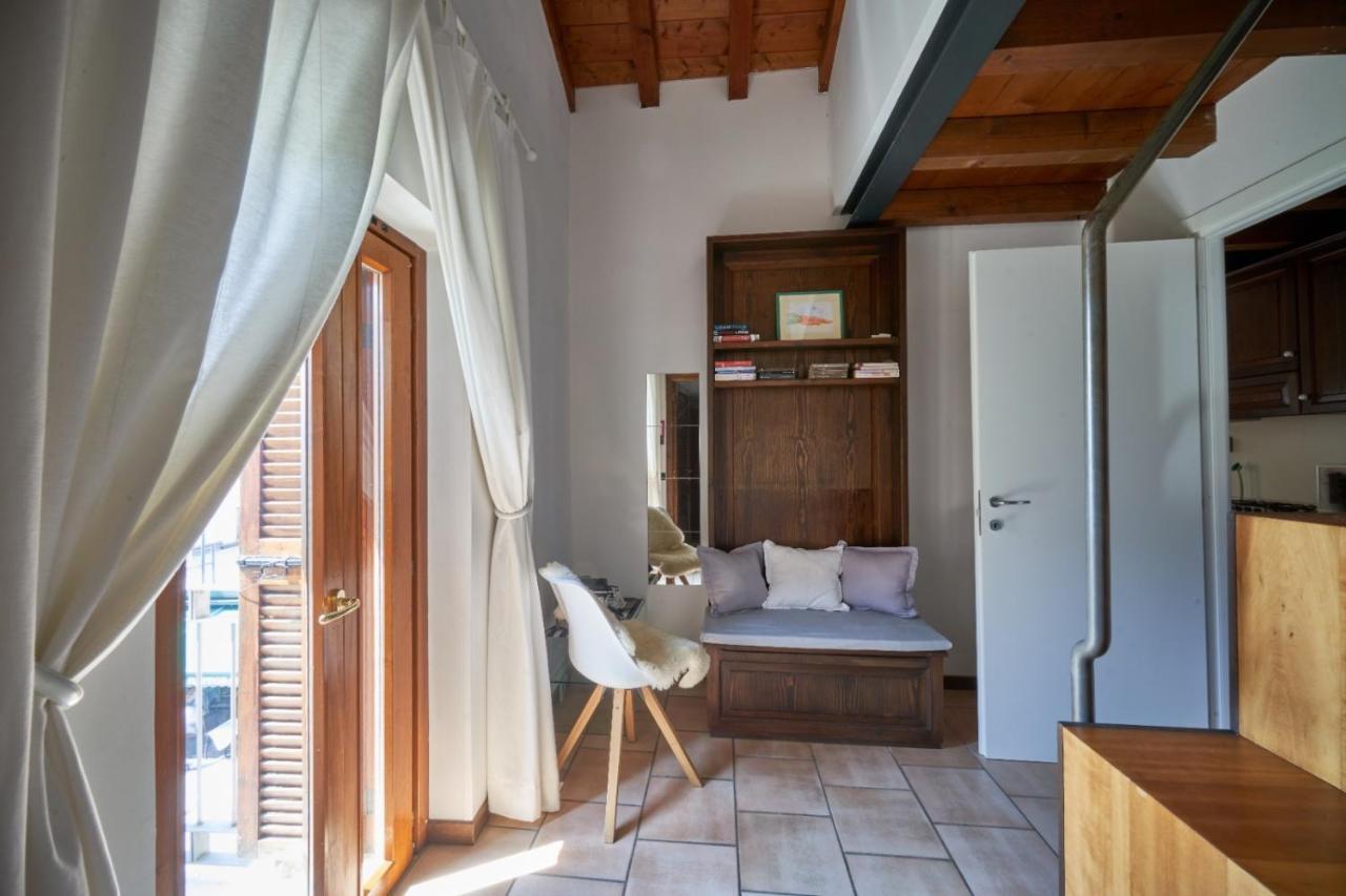 Porto Valentino Apartment 西尔米奥奈 外观 照片